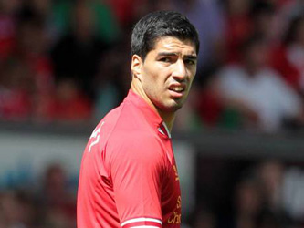 Five Reasons Arsenal Should Not Sign Luis Suarez