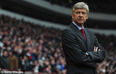 Wenger has to decide whether to be a father or a manager 