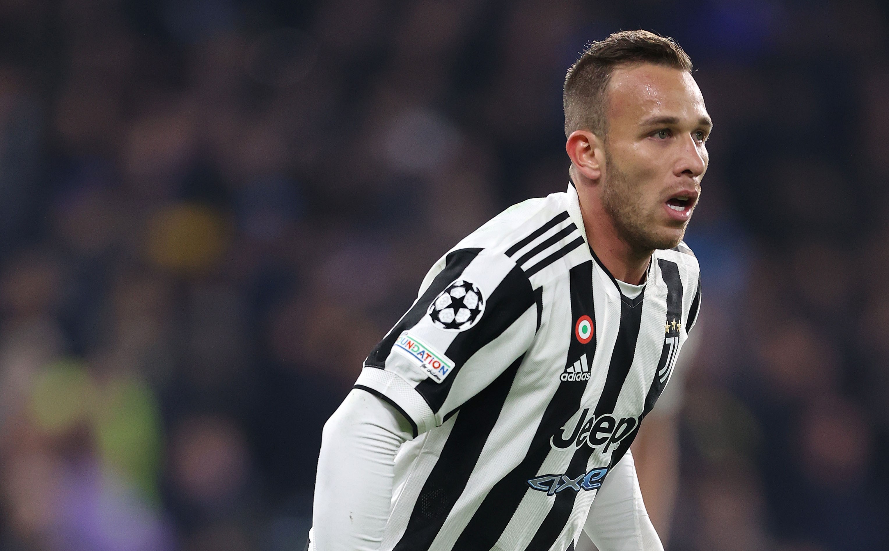 Arsenal transfer rumour round-up: Gunners near Arthur signing