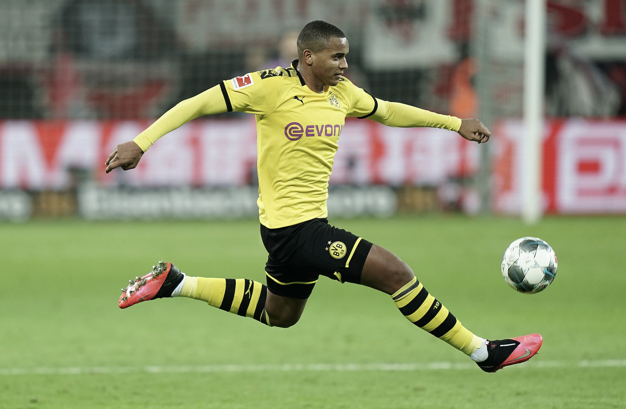 Arsenal interested in £27m Bundesliga defender labelled new Vincent Kompany 