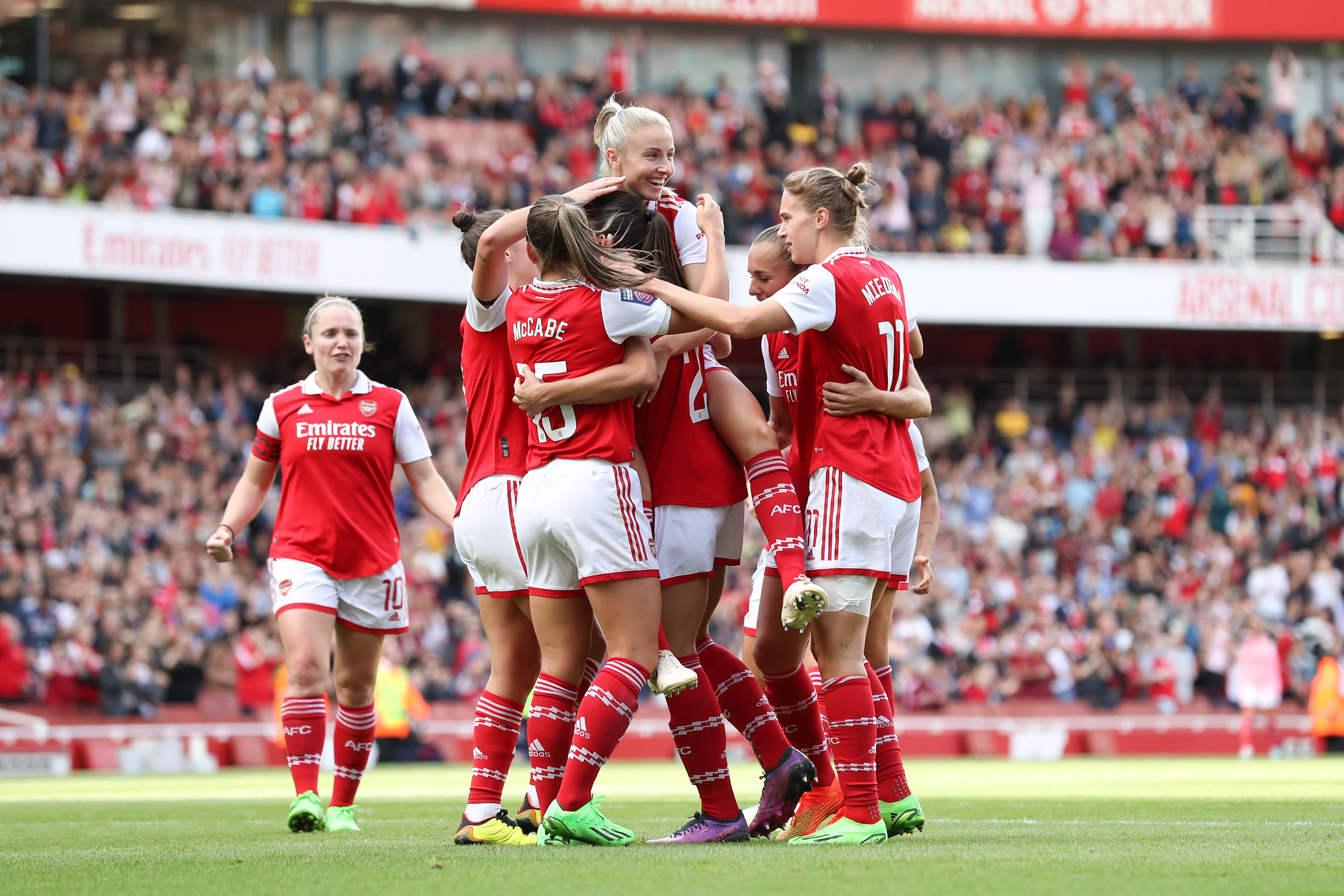 Arsenal Women 4-0 Spurs Women: North London Is Red