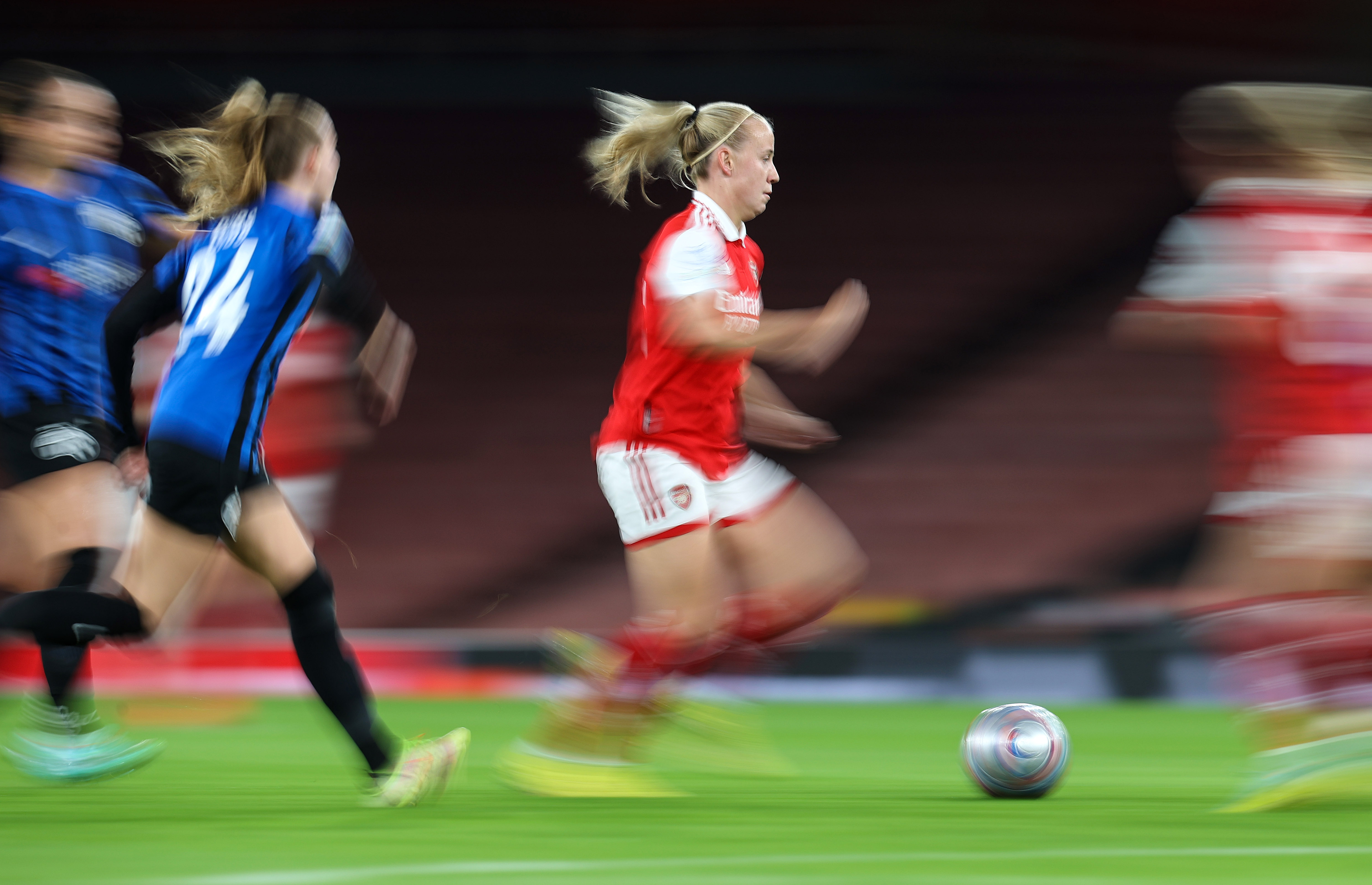 Arsenal Women star Beth Mead wins BBC Sports Personality of the Year 2022