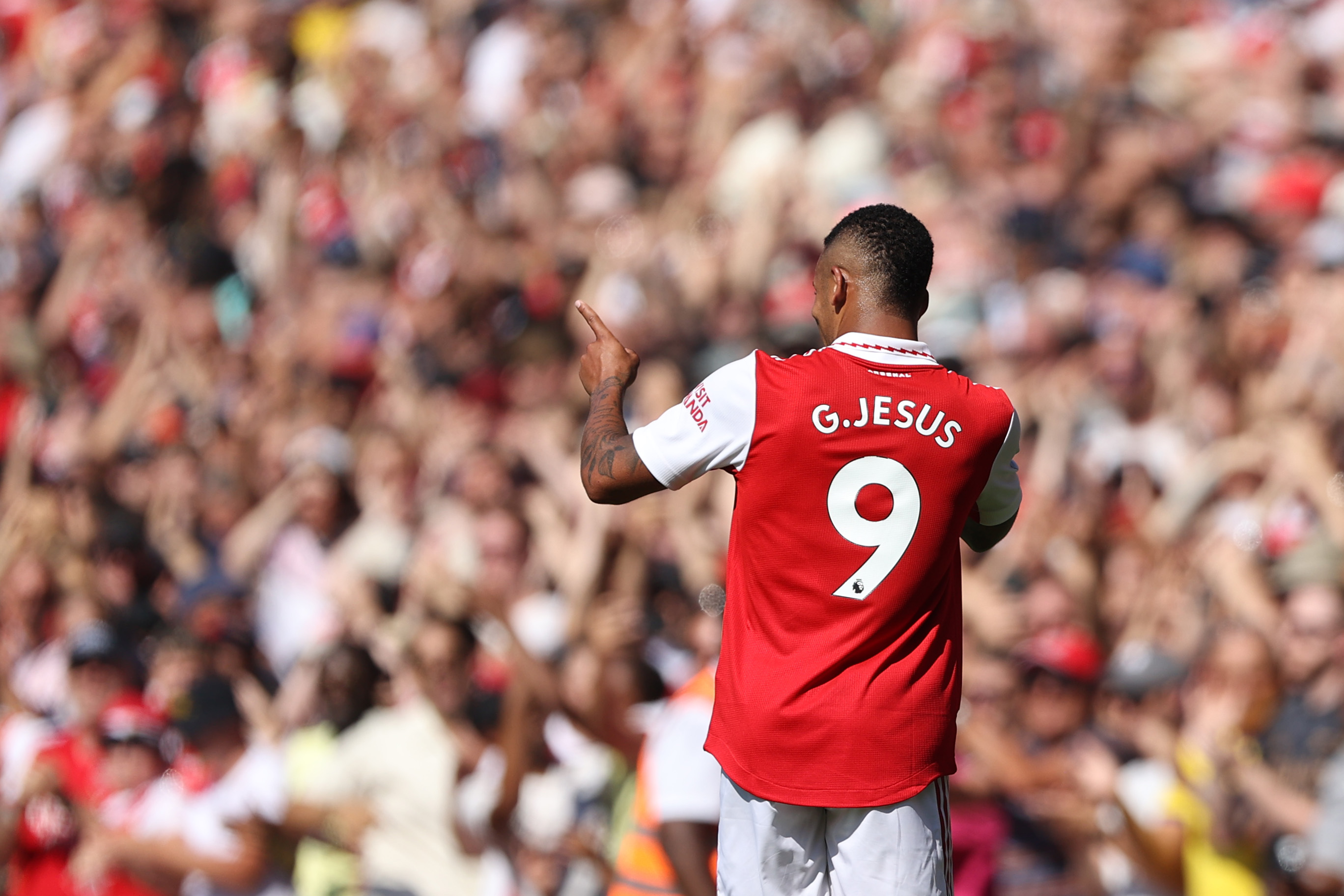 Gabriel Jesus returns to Colney in the final stretch to his recovery