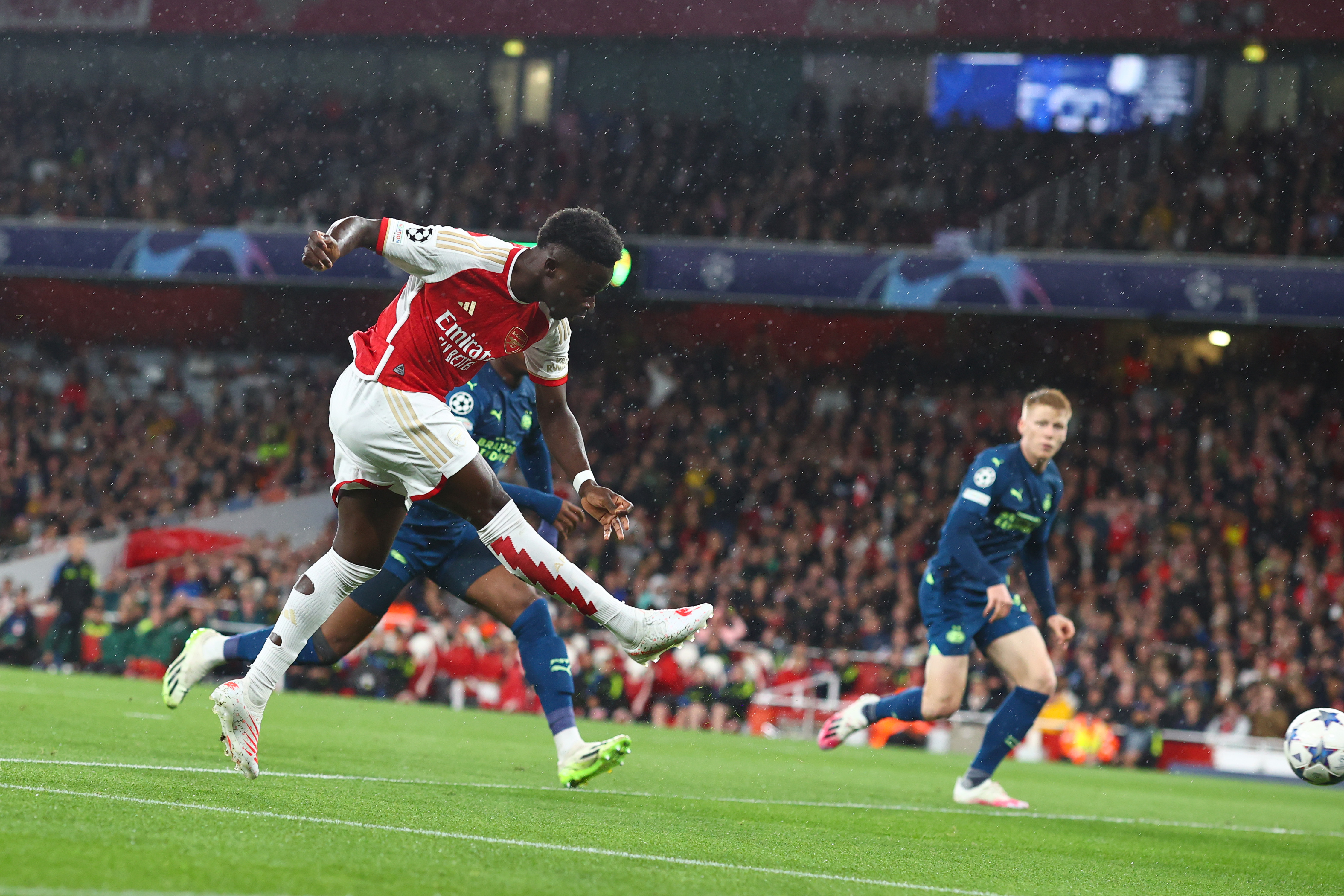 Arsenal 4-0 PSV: The Champions League returns to Islington in style as Gunners thrash Eindhoven  