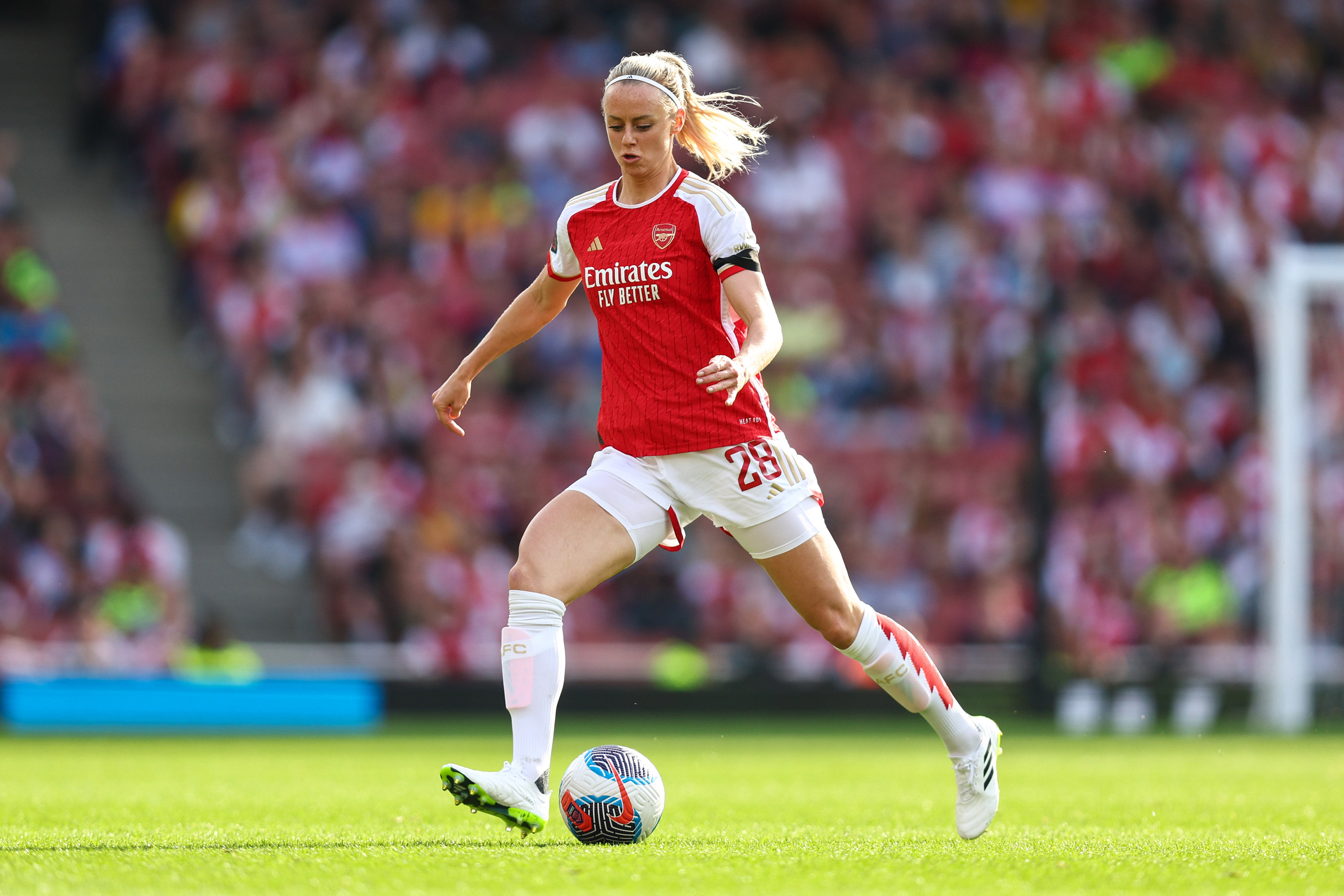 Arsenal defender Amanda Ilestedt announces pregancy