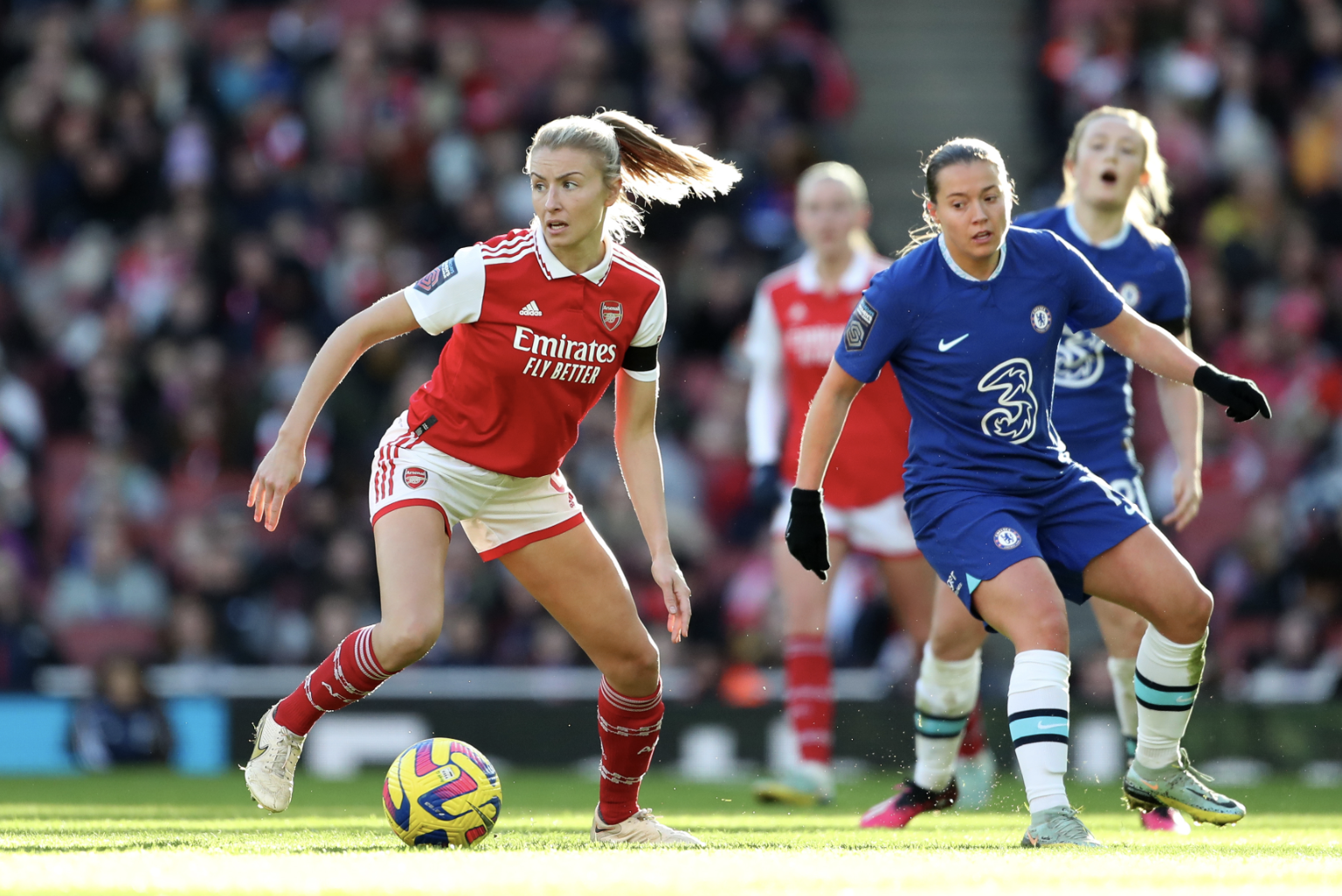 Live Blog: Arsenal Women travel to Chelsea in title race six-pointer