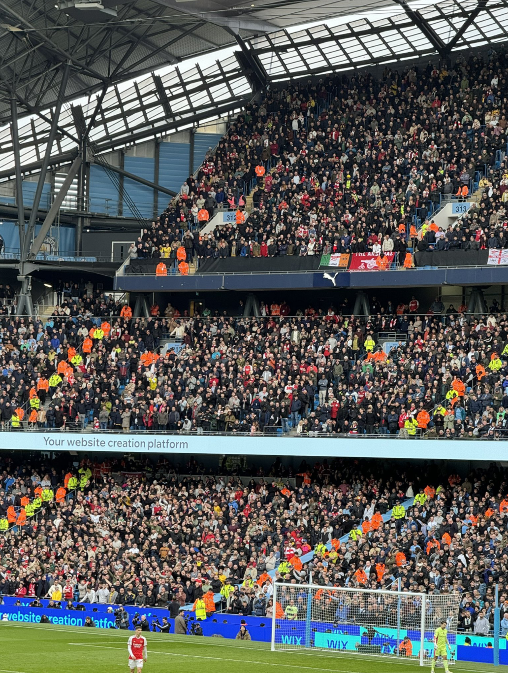 Manchester City 0-0 Arsenal: Battling Gunners gain crucial point 