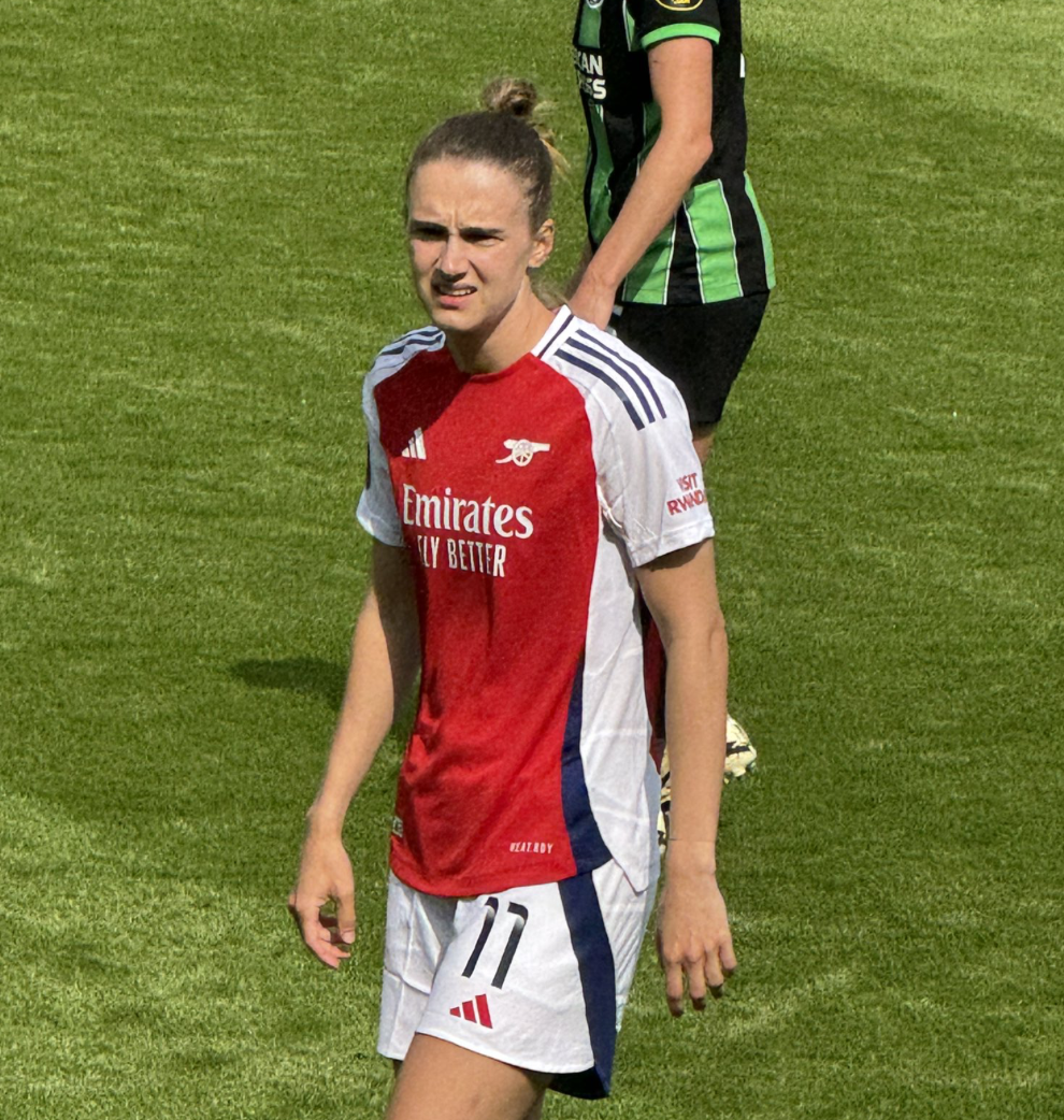 Arsenal Women 5-0 Brighton: Gunners legend Viv Miedema bows out with farewell goal 