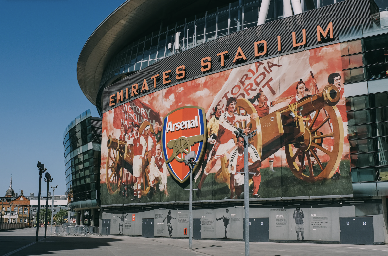 Arsenal draw Bolton in Carabao Cup third round