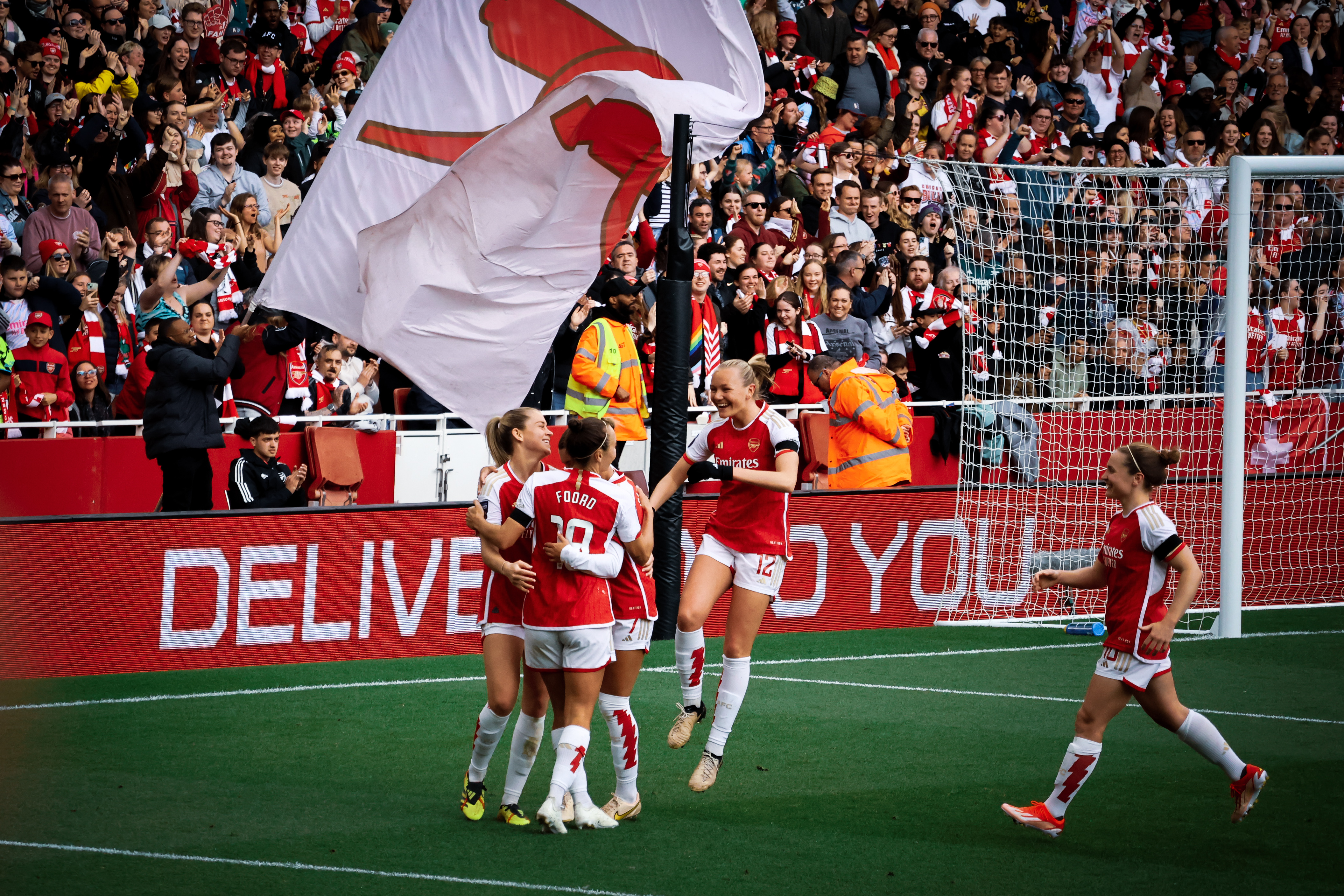 Live Blog: Arsenal Women kick-off their WSL season against Manchester City at Emirates Stadium