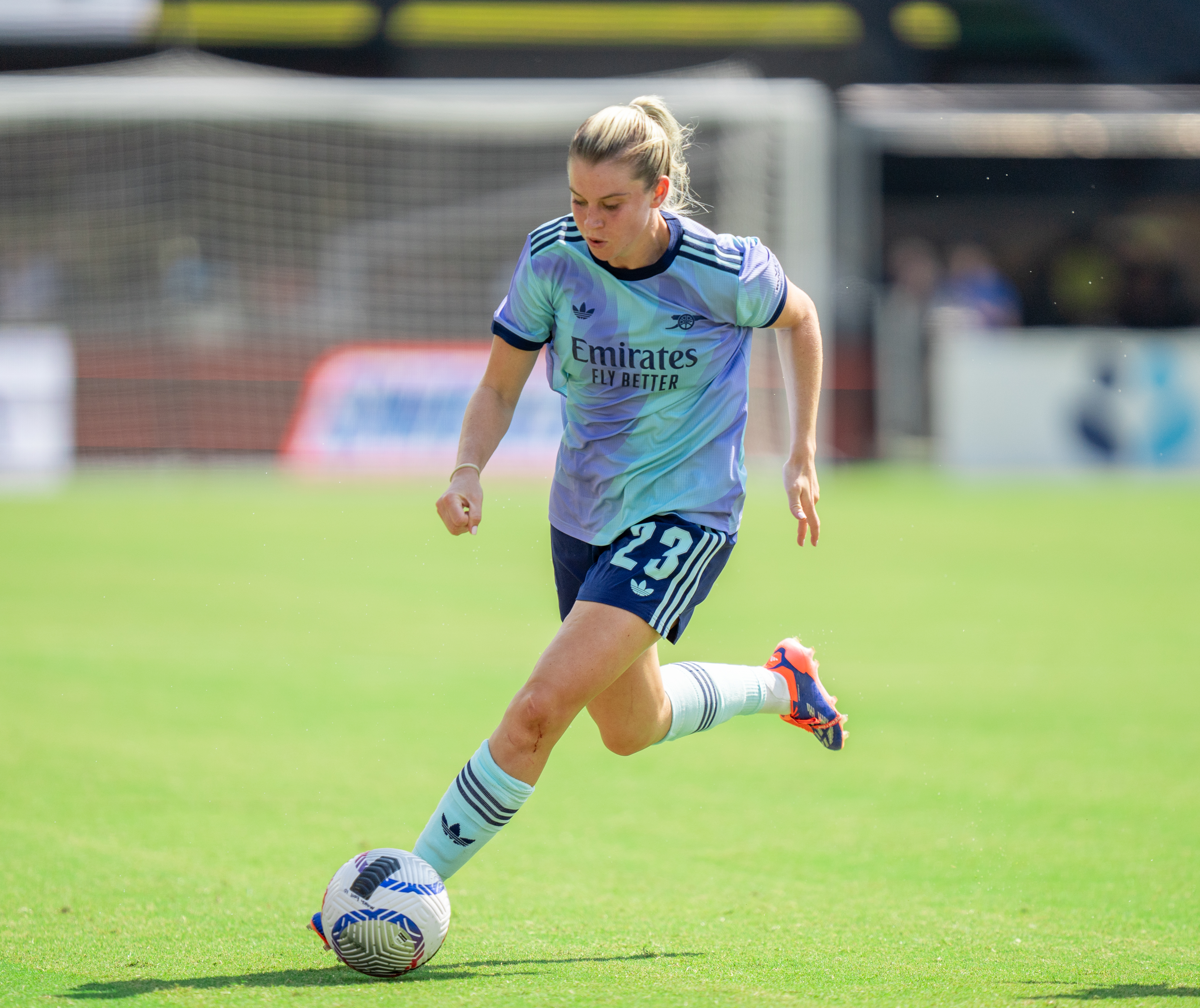 Live Blog: WSL returns as Arsenal Women travel to Manchester United