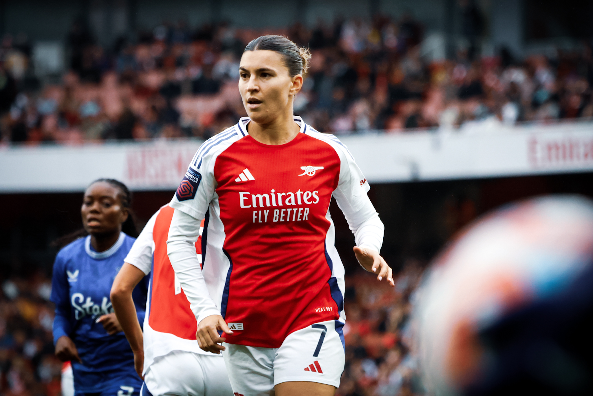 Live Blog: Friday night football as Arsenal Women host Brighton at Emirates Stadium