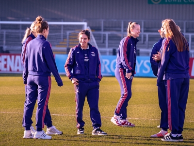 Live Blog: Arsenal Women host West Ham at Meadow Park