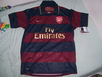 New photo of Arsenal's 'Euro' shirt