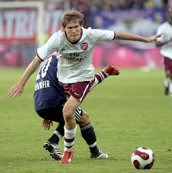 Why Arsenal would be a better team without Hleb