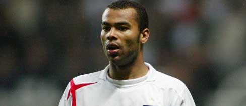 Ashley Cole Boo Boys Scandal!