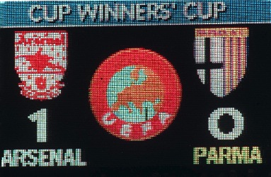 1-0 to the Arsenal, remember Parken 1994?  