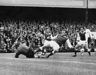 Arsenal Circular 156 – Recalling a game in 1965