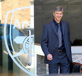 Hallelujah! Arsene stays